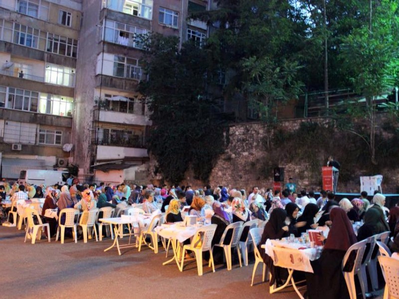 1. İLMENDER İftarı